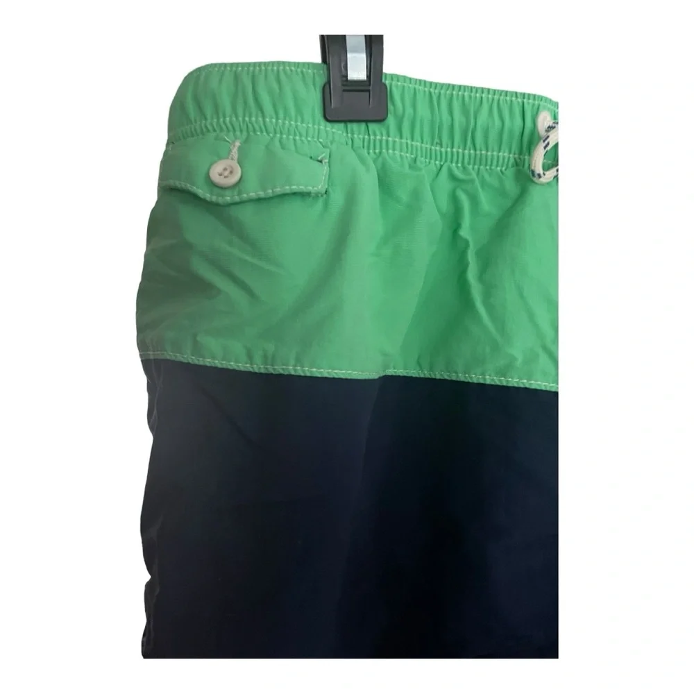 Tommy Bahama tommy bahama
